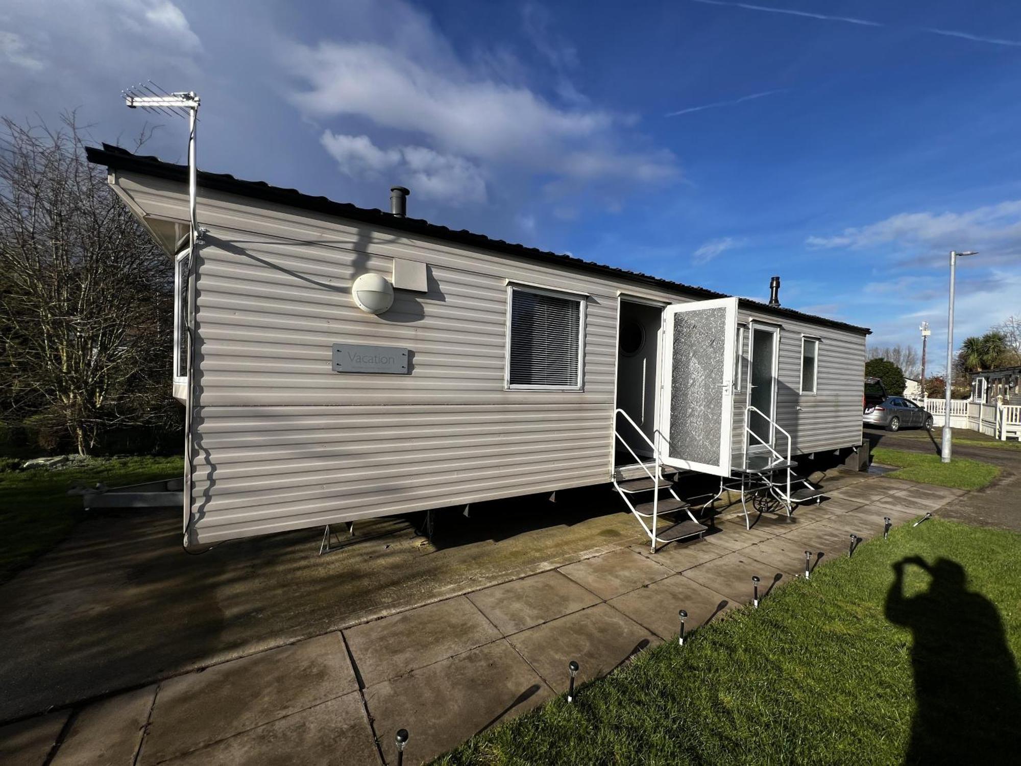 Lovely 6 Berth Caravan At Southview Ref 33182s *